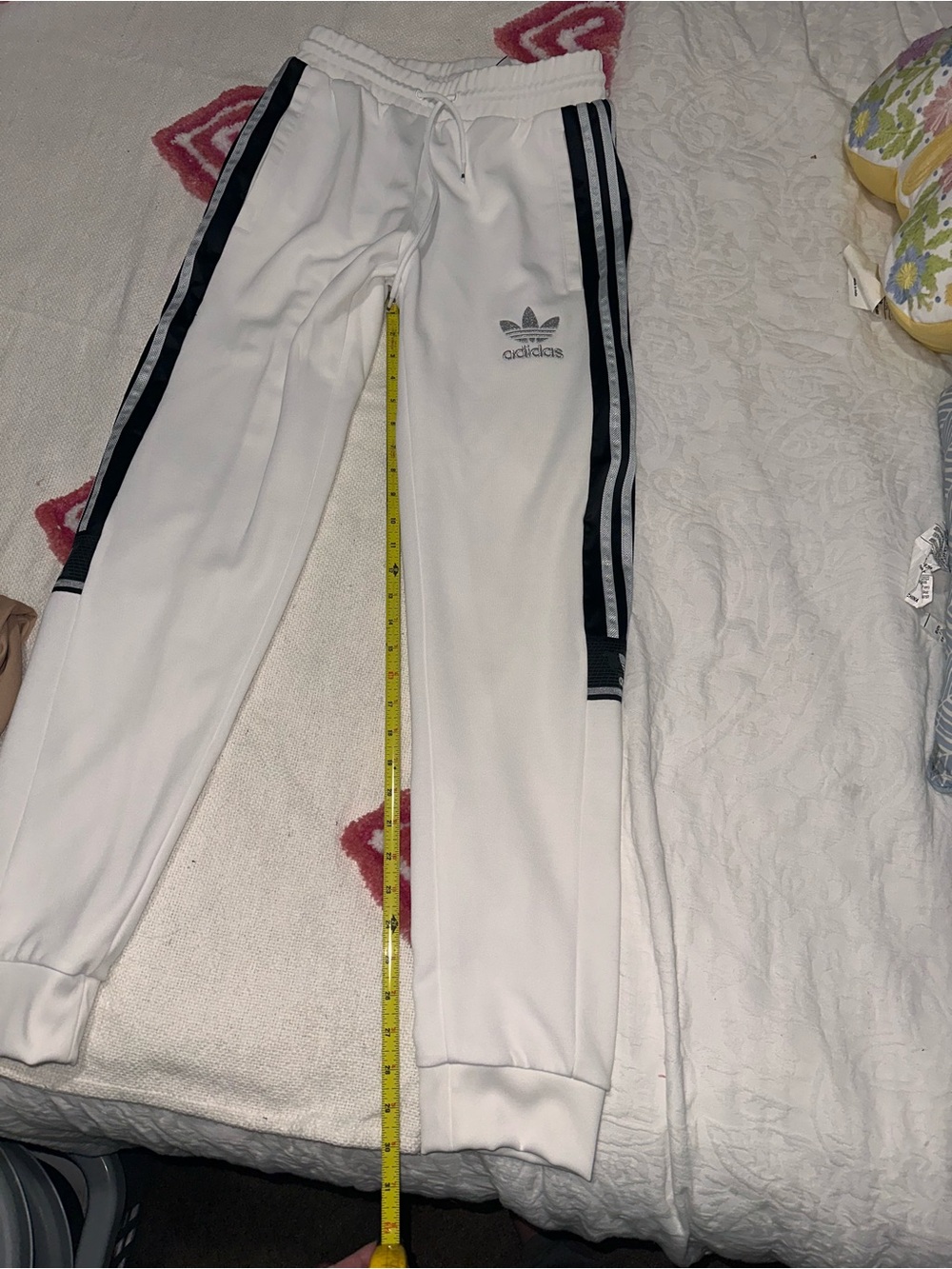 Men’s Adidas White Chile Inspired Joggers And Hoodie Bundle - Picture 11 of 16